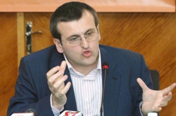 Cristian Preda: Pentru PDL este utilă formula cu trei copreşedinţi şi şapte vicepreşedinţi